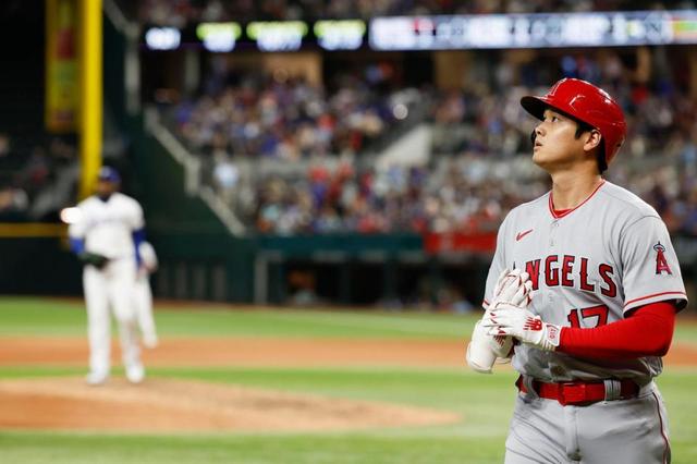 大谷翔平、世界最速左腕チャプマンと対戦も二ゴロに倒れる