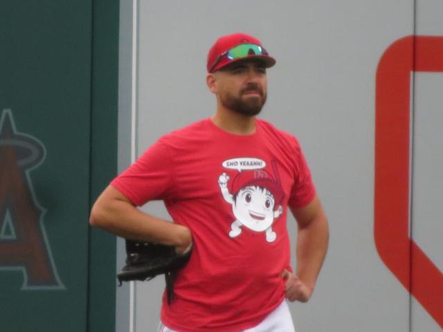 エンゼルス白旗　ジオリトら主力５選手が一挙移籍　チーム解体が現実に　各球団正式発表　約８億円の総年俸削減に成功