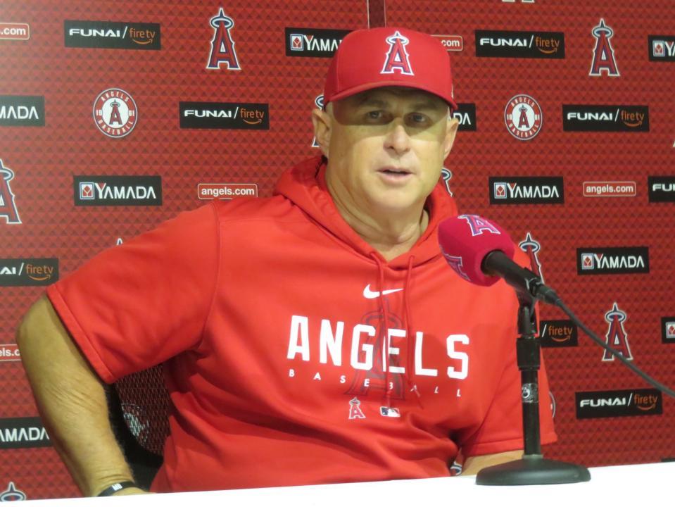 　大谷の打撃を語るネビン監督（撮影・小林信行）