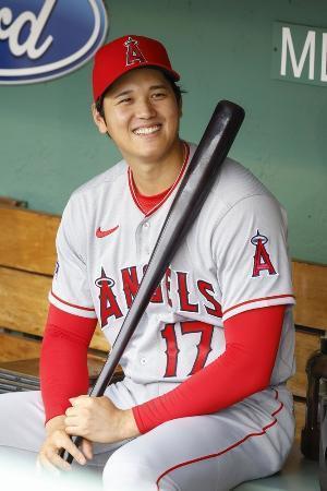 大谷翔平、約６万個のグラブ寄贈　国内全小学校、２万校に三つずつ