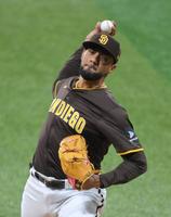 　９回に登板したスアレス（撮影・伊藤笙子）