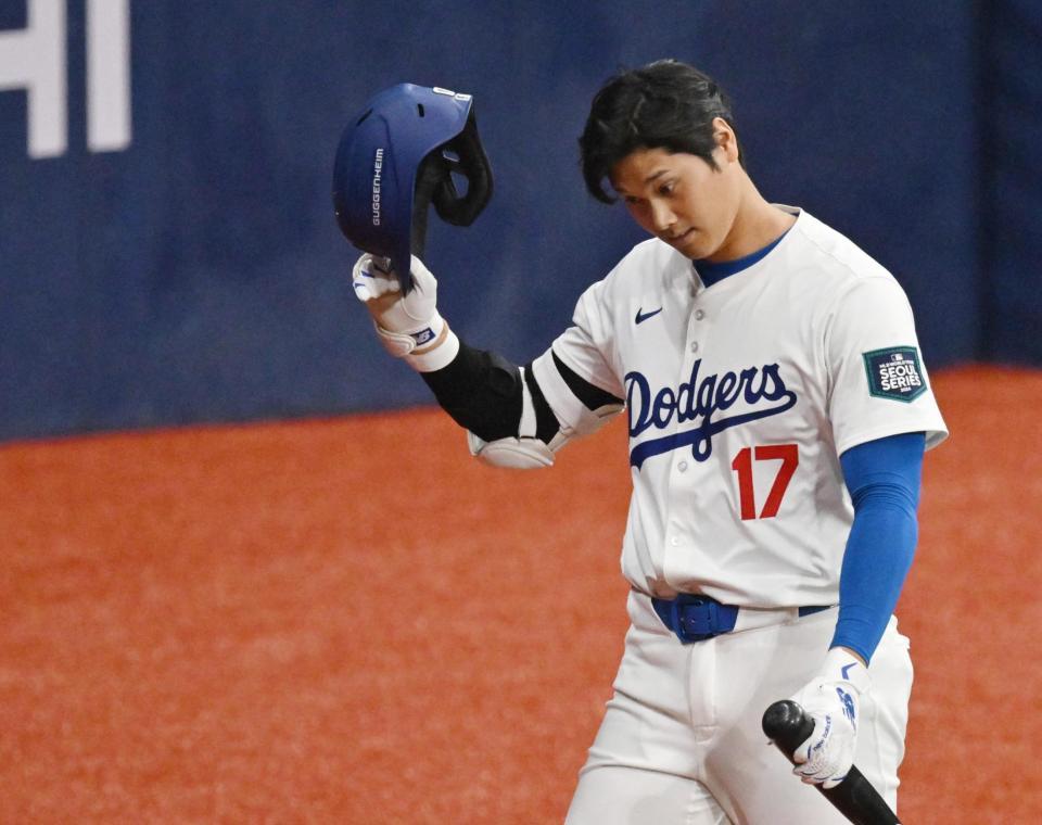 　２回、大谷が空振り三振に倒れる