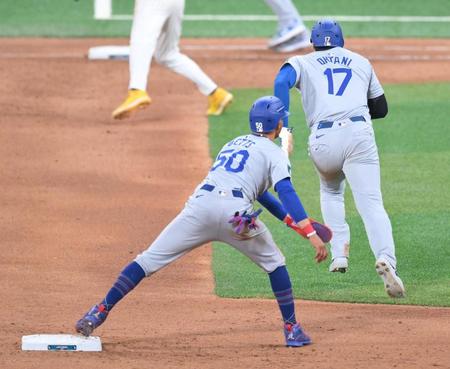 大谷翔平がまさかのボーンヘッド　右飛で一塁から激走→二塁ベースを越えるも触れずに帰塁しアウト「完全に僕のミス」