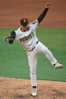 　６回途中から登板した松井（撮影・伊藤笙子）