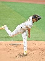 　ドジャースとの開幕戦に先発したダルビッシュ