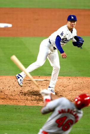 山本由伸　１５球でファンの心つかんだ初回３Ｋ　ドジャースタジアム９年ぶり珍事も５回無失点