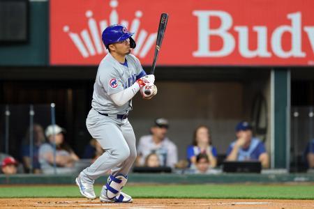 　レンジャーズ戦に出場したカブスの鈴木＝３月３１日、アーリントン（ゲッティ＝共同）