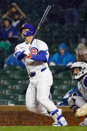 鈴木誠也が２戦連続アーチ　五回に左中間ソロ、二回には右前２点タイムリーと打撃好調