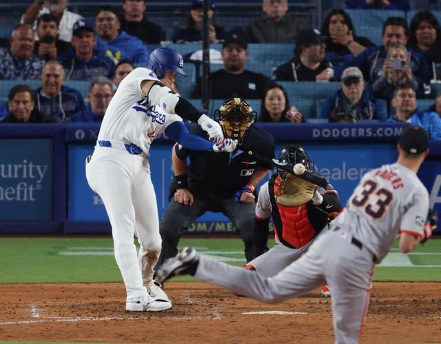大谷翔平、待望の初本塁打に米メディアも興奮「ショウへようこそ