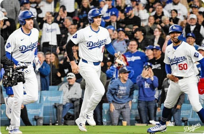 大谷翔平 絶妙バント安打で首位打者キープ フリーマンの満塁弾呼び込む