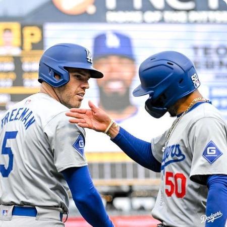 ドジャース打線爆発！ベッツ＆大谷連打→フリーマン先制３ラン＆ロハスもタイムリー　チャレンジ成功　スイープ回避へ打者９人猛攻