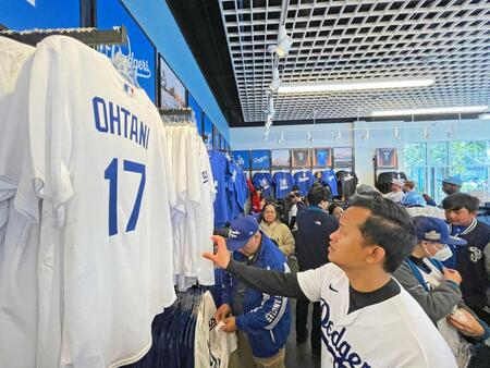 大谷ユニホーム前半戦売り上げ１位　昨季は年間ランキングで日本勢初のトップ