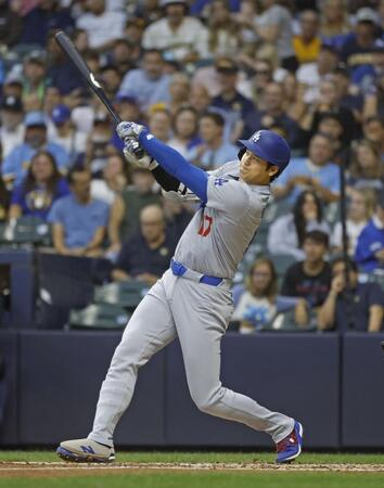 【動画】大谷痛烈右翼線への二塁打　スイング早すぎ！打った打球も早すぎてカメラが追いついてない