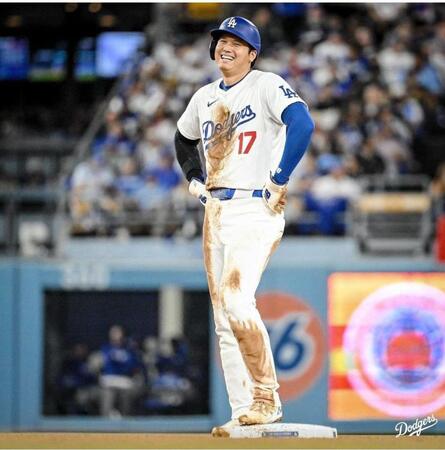 【写真】大谷翔平をネット裏最前列で熱視線　日本美女インフルエンサーが話題