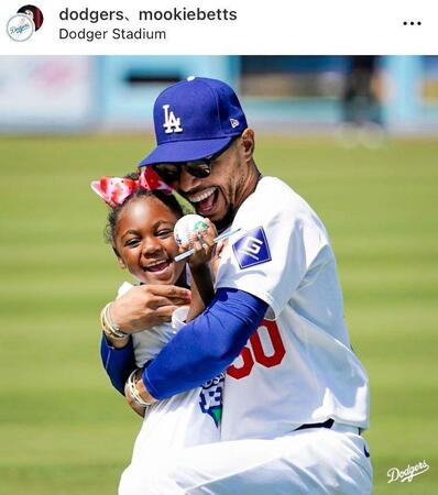 　ドジャースの公式インスタグラム＠ｄｏｄｇｅｒｓより