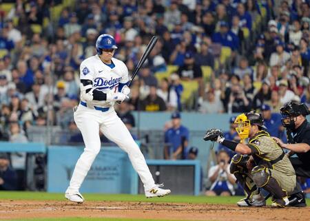 　２回、四球を選ぶ大谷