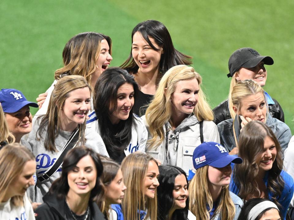 　大谷の妻・真美子さんらドジャース奥さま会＝３月