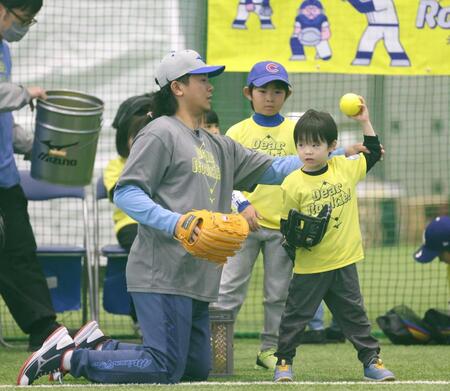 カブス・今永　子どもたちに大谷のすごさ語る「思っている１００倍すごいよ」