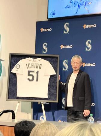 マリナーズ　殿堂入りイチロー氏の背番号「５１」を永久欠番に　球団発表　過去にはランディ・ジョンソンが着用も