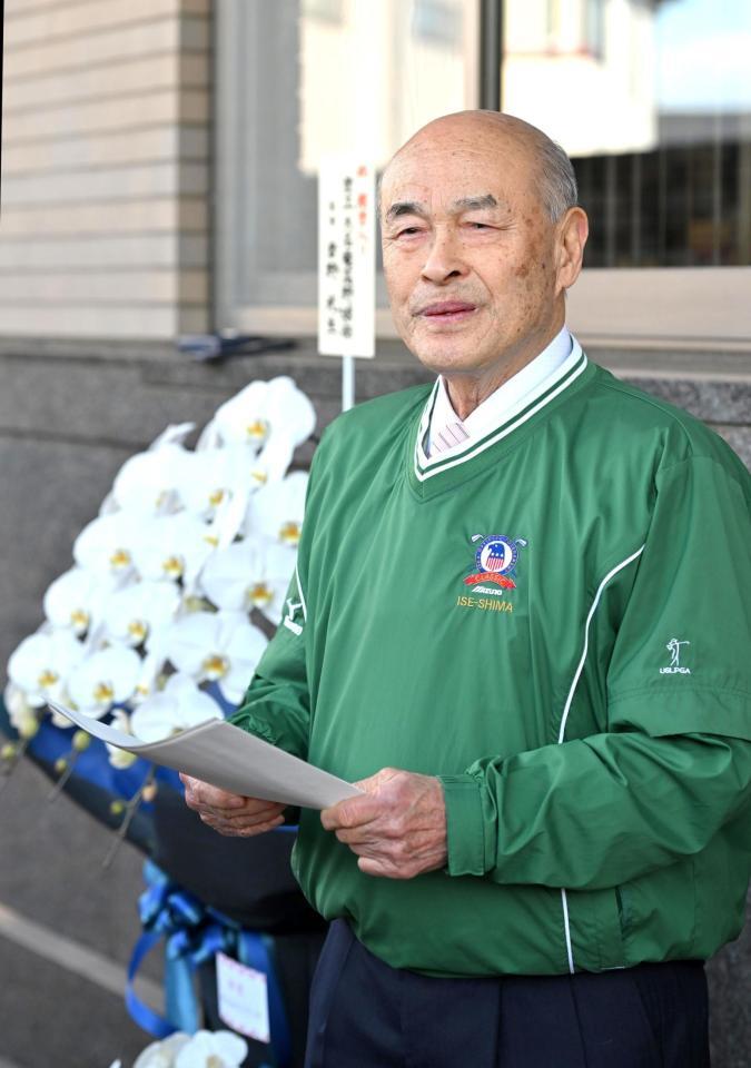 　イチロー氏の日米野球殿堂入りが発表され、取材に応じる鈴木宣之さん（撮影・北村雅宏）