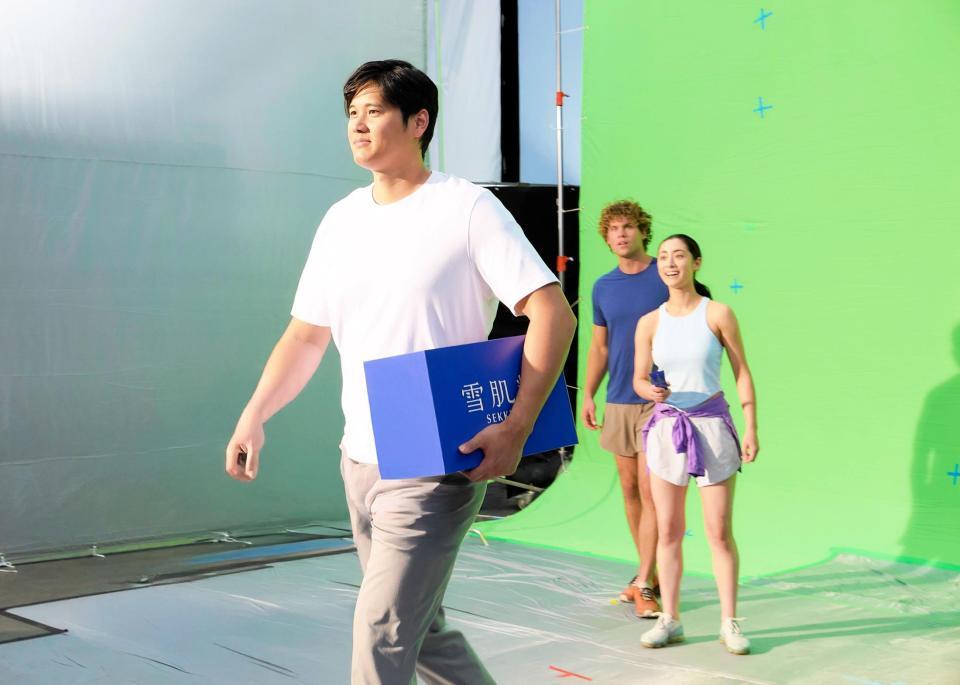 　雪肌精ＣＭのメイキング