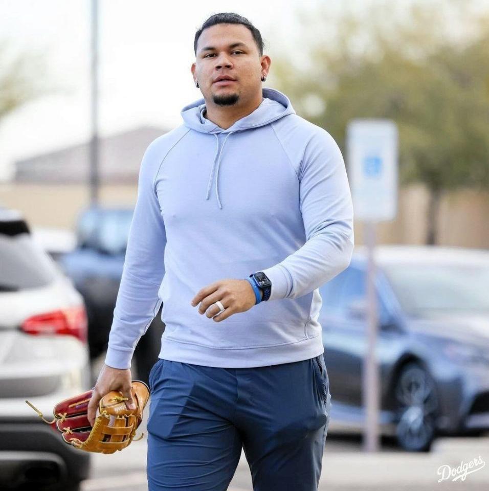 　キャンプ施設に入るグラテロル（ロサンゼルス・ドジャース提供）