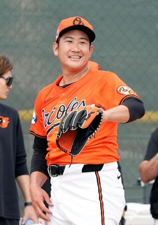 菅野智之　変化球交え３５球　キャンプ初の投球練習「手応えは感じている」