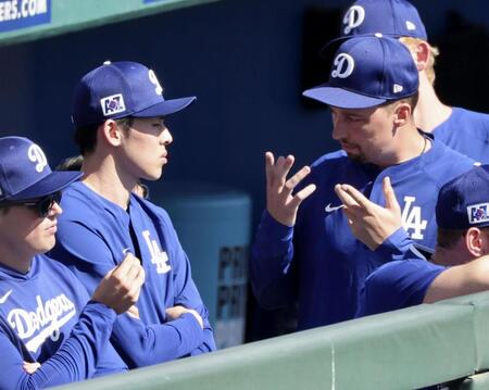 佐々木朗希　軽めの練習　前日に実戦形式登板　大谷も評価「順調に調整できている」