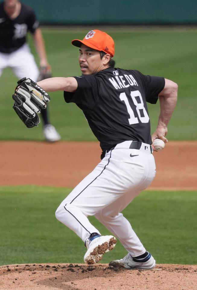 　先発し、２回を投げ無安打無失点と好投した前田（共同）