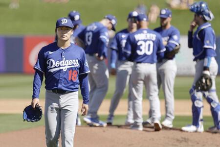 　３回途中、降板した山本