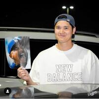 　ドッキリを仕掛けられて笑顔の大谷翔平（ロサンゼルス・ドジャース提供）