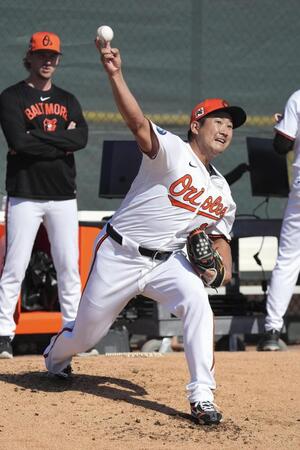 菅野智之　変化球交え４１球　次回登板は３日　ハイド監督「少しずつ球数を増やしていく」