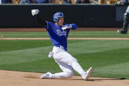 大谷翔平、新型スライディング初披露　左肩痛再発防止へ　走塁コーチは太鼓判「時間かかるが、目的は達成できる」