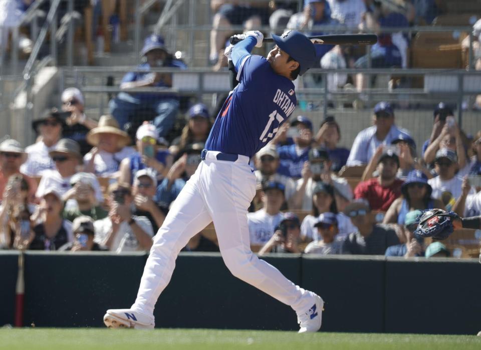 　４回、中前打を放つ大谷