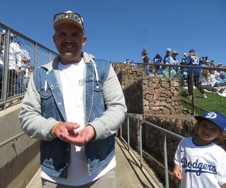 元ハム＆ロッテのレアード、２年前に現役引退を告白　アリゾナで悠々自適生活　大谷出場の試合を観戦「スゴイ！」