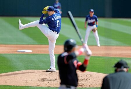 　オープン戦に初先発し、４回１安打無失点の好投を見せたドジャース・佐々木（共同）