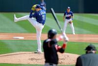 　オープン戦に初先発し、４回１安打無失点の好投を見せたドジャース・佐々木（共同）