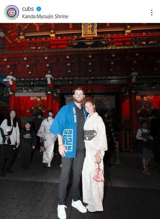 　ワークマン夫妻。カブスの球団公式インスタグラム（ｃｕｂｓ）より
