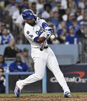 　ドジャースのＴ・ヘルナンデス（共同）