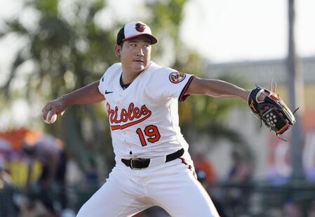 　先発し、３回１／３を１安打無失点だった菅野（共同）