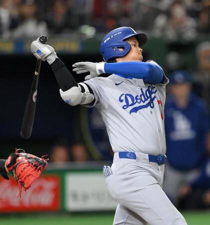 　１回、二ゴロに倒れる大谷（撮影・伊藤笙子）