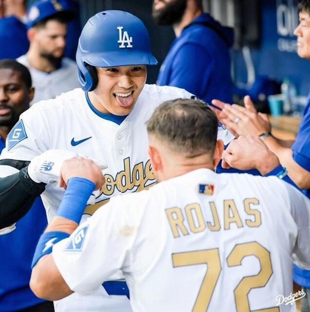 ロサンゼルス　ドジャース　大谷翔平　ゴールドユニフォーム　ユースＬ 楽天市場】即日発送 2025 ゴールドコレクション 大谷翔平モデル NIKE