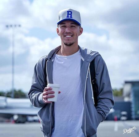 山本由伸の鮮やかなバッグにSNS注目「春カラーのヴィトンだ」 開幕