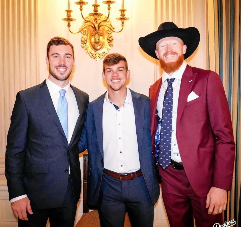 　ホワイトハウスを訪問したメイ（右）＝ロサンゼルス・ドジャース提供