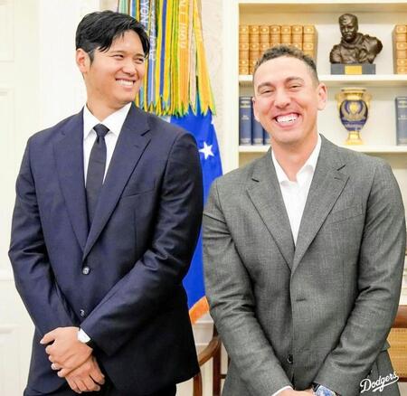 　ホワイトハウスを訪問した大谷とバーンズ（ロサンゼルス・ドジャース提供）
