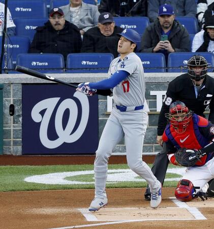 　１回、空振り三振に倒れた大谷（共同）