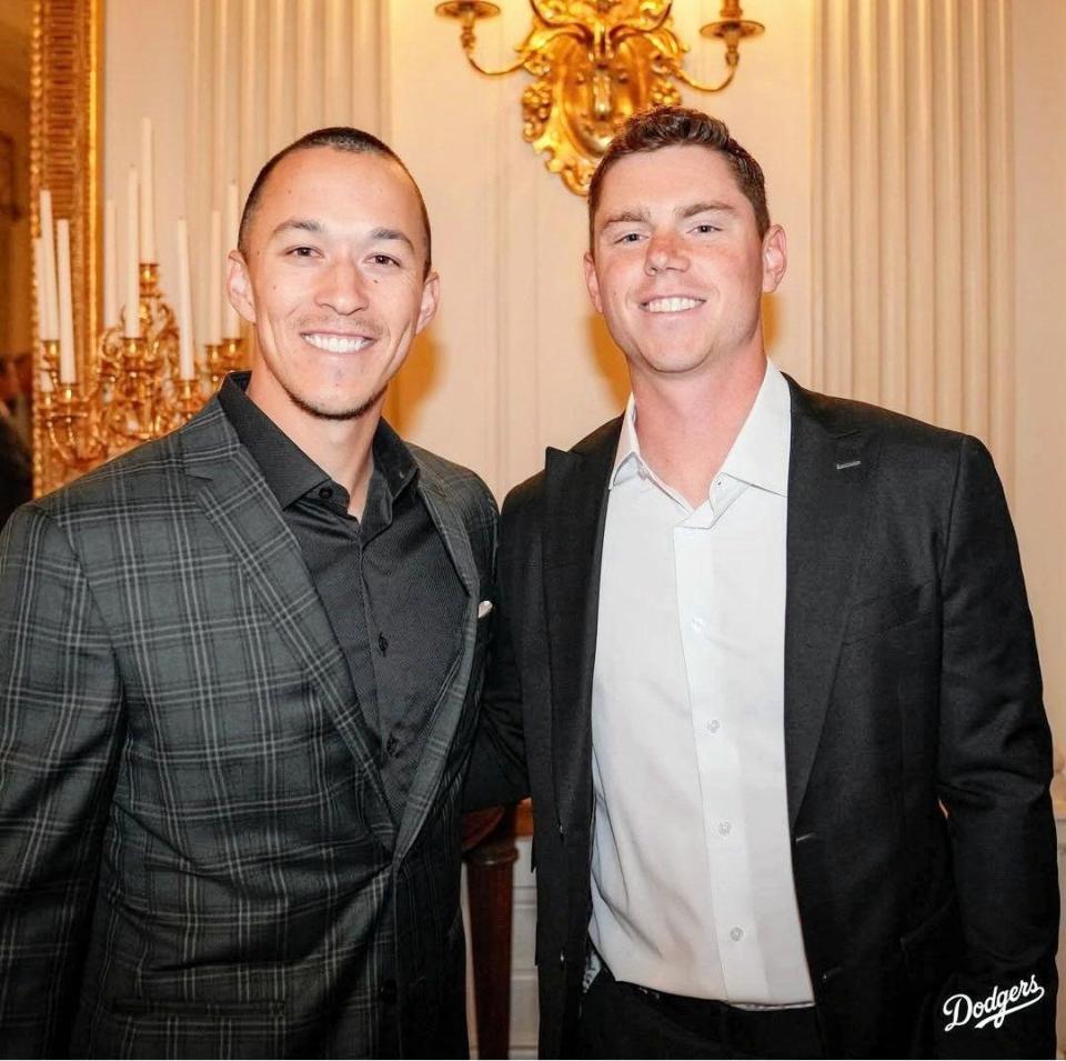 　ホワイトハウスを訪問したエドマンとスミス（ロサンゼルス・ドジャース提供）