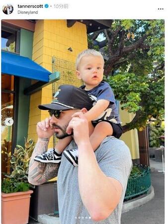 　タナ-・スコットのインスタグラム（ｔａｎｎｅｒｓｃｏｔｔ）