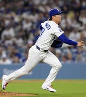 　６回無失点と好投した山本（共同）