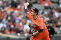 　ブルージェイズ戦に先発し、４回２／３を投げ８安打３失点だった菅野（ゲッティ＝共同）